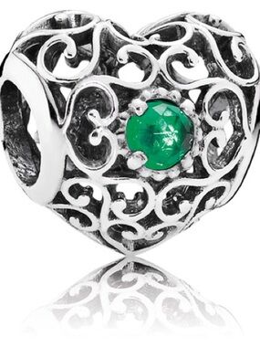 Pandora Filigree green heart silver pendant